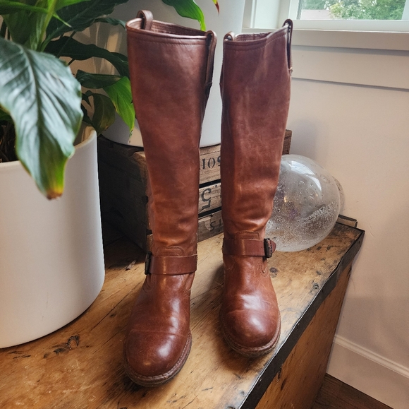 Frye low heel tall boots - Picture 3 of 4